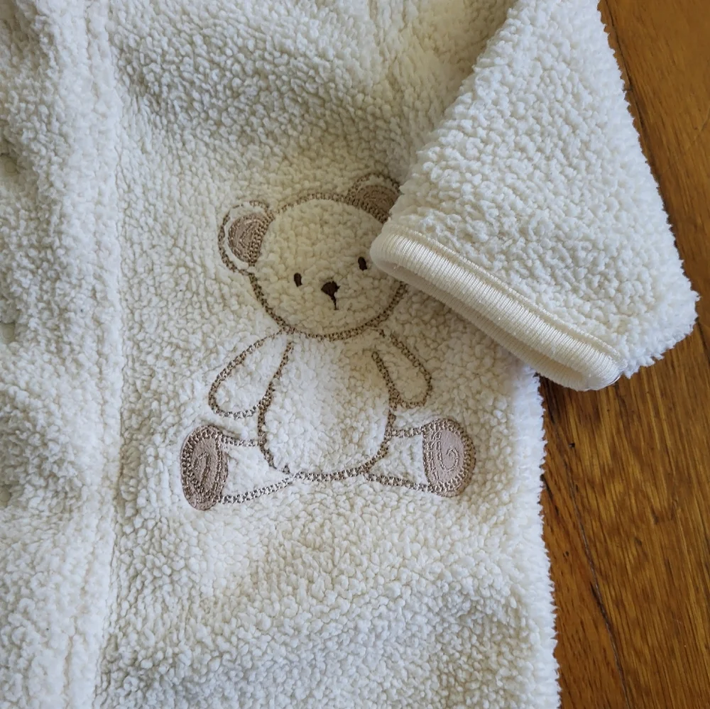 Carter's Infant Baby One‎ Piece Zip Up Bunting Hooded Bear 6 Months Baby Infant